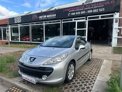 Gris / plata Usado 2009 Peugeot 207 CC Descapotable | 4990 € (Precio justo)