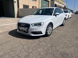 Blanco Usado 2015 Audi A3 Attraction Berlina | 11.499 € (Precio justo)