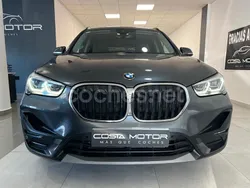 Gris / plata Usado 2021 BMW X1 Sport Line SUV | 19.990 € (Buen precio)
