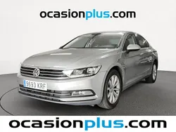 Gris plata Usado 2018 VW Passat Advance Berlina | 15.355 € (Precio justo)