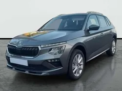 Gris Usado 2024 Skoda Kamiq Selection SUV | 21.790 € (Precio justo)