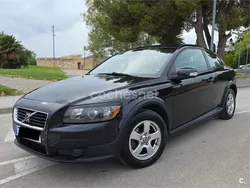 Negro Usado 2007 Volvo C30 Momentum Utilitario | 3500 € (Buen precio)