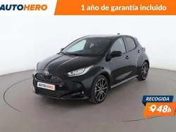 Negro Usado 2022 Toyota Yaris Hybrid Sport Berlina | 20.951 € (Un poco caro)