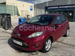 Granate Usado 2010 Ford Fiesta Trend Berlina | 5700 € (Precio justo)
