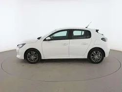 Blanco Usado 2021 Peugeot 208 Active Utilitario | 11.428 € (Precio justo)