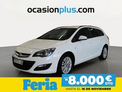 Blanco Usado 2015 Opel Astra Selective Familiar | 9450 € (Precio justo)