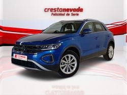 Usado 2023 VW T-Roc Life SUV | 21.869 € (Precio justo)