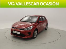 Rojo Usado 2022 Kia Rio Berlina | 14.400 € (Precio justo)