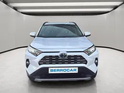 Blanco Usado 2021 Toyota RAV4 Hybrid Business Edition SUV | 29.850 € (Precio justo)