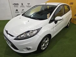 Blanco Usado 2011 Ford Fiesta Trend Utilitario | 5990 € (Precio justo)