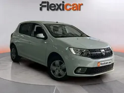 Blanco Usado 2020 Dacia Sandero Comfort Utilitario | 10.990 € (Buen precio)