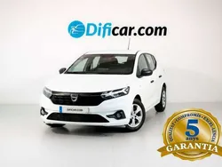 Amarillo Usado 2021 Dacia Sandero Essentiel Utilitario | 9990 € (Buen precio)