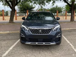 Gris / plata Usado 2018 Peugeot 3008 GT-line SUV | 17.500 € (Precio justo)