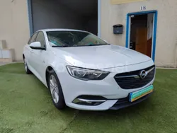 Blanco Usado 2017 Opel Insignia Selective Berlina | 8999 € (Precio justo)