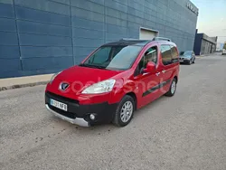 Rojo Usado 2011 Peugeot Partner Tepee Active Monovolumen | 6800 € (Buen precio)