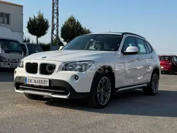 Blanco Usado 2011 BMW X1 Comfort Edition SUV | 9499 € (Buen precio)