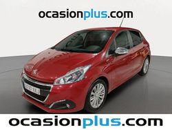 Rojo Usado 2018 Peugeot 208 Style Utilitario | 7091 € (Buen precio)