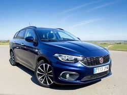 Azul Usado 2017 Fiat Tipo Lounge Utilitario | 13.900 € (Caro)