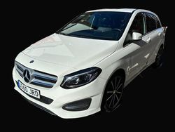 Plata (iridio) Usado 2016 Mercedes B180 Style Monovolumen | 18.490 € (Un poco caro)