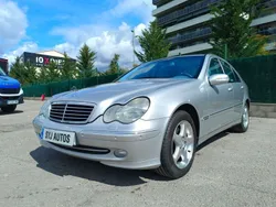 Gris / plata Usado 2000 Mercedes C320 Avantgarde Berlina | 9500 € (Caro)