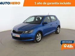 Azul Usado 2018 Skoda Fabia Ambition Berlina | 9099 € (Buen precio)