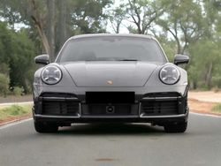 Gris Usado 2024 Porsche 992 Coupe | 295.000 €