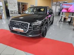 Negro Usado 2018 Audi Q2 Advanced Plus SUV | 17.490 €