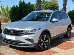 Gris Usado 2022 VW Tiguan Life SUV | 23.300 € (Precio justo)