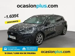 Negro Usado 2023 Ford Focus ST-Line Berlina | 17.990 € (Precio justo)