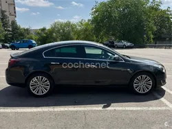 Negro Usado 2015 Opel Insignia Business Berlina | 6400 € (Precio justo)