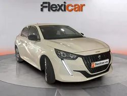Blanco Usado 2023 Peugeot 208 Allure Utilitario | 12.990 € (Precio justo)