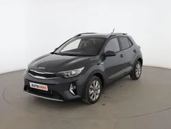 Gris Usado 2022 Kia Stonic SUV | 17.799 € (Precio justo)