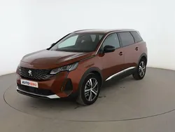 Marrón Usado 2023 Peugeot 5008 Allure Monovolumen | 27.899 € (Precio justo)