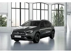 Gris montaña Usado 2024 Mercedes GLA200 SUV | 44.700 € (Precio justo)