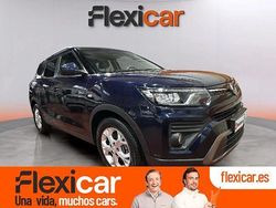 Azul Usado 2023 Ssangyong (KGM) Tivoli SUV | 18.880 € (Caro)