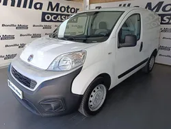 Blanco Usado 2021 Fiat Fiorino Monovolumen | 8890 € (Precio justo)