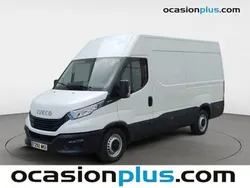 Blanco Usado 2023 Iveco Daily Berlina | 29.991 € (Precio justo)