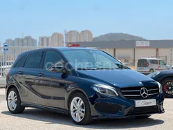 Azul Usado 2017 Mercedes B180 Monovolumen | 12.490 € (Buen precio)