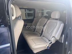Negro Usado 2022 Mercedes V220 Avantgarde Monovolumen | 62.000 €