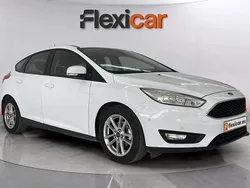 Blanco Usado 2016 Ford Focus Berlina | 10.290 € (Precio justo)