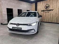 Blanco Usado 2021 VW Golf VIII Life Berlina | 17.995 € (Buen precio)