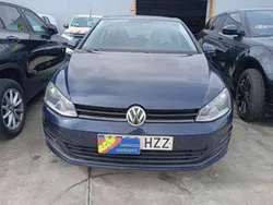 Azul Usado 2014 VW Golf VII Advance Familiar | 5900 €