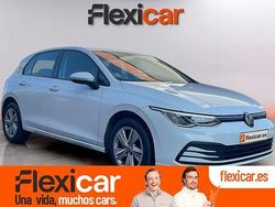 Blanco Usado 2021 VW Golf VIII Life Berlina | 20.970 € (Precio justo)