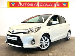 Blanco Usado 2012 Toyota Yaris Hybrid Advance Berlina | 12.999 € (Precio justo)