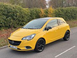 Amarillo Usado 2016 Opel Corsa Color Edition Berlina | 8990 € (Buen precio)