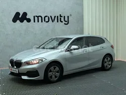 Gris / plata Usado 2019 BMW 118 Comfort Edition Utilitario | 18.390 € (Precio justo)