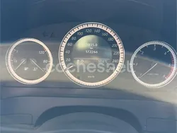 Negro Usado 2010 Mercedes C200 Elegance Berlina | 5500 €