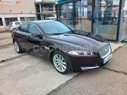 Granate Usado 2013 Jaguar XF Luxury Berlina | 11.990 € (Precio justo)