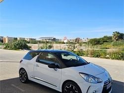 Blanco Usado 2014 Citroën DS3 Limited Edition 1955 Berlina | 9500 € (Precio justo)