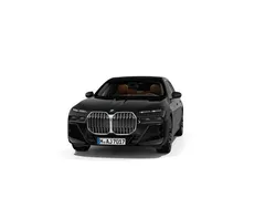 Usado 2023 BMW 740 Shadowline Berlina | 85.900 €